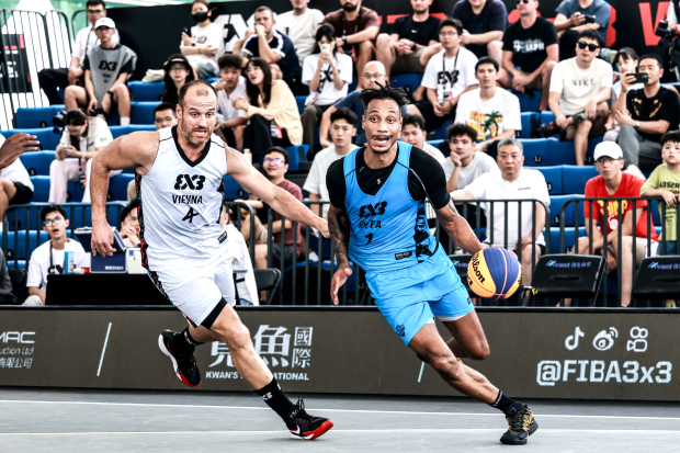 Riffa power to third in Shenzhen Masters